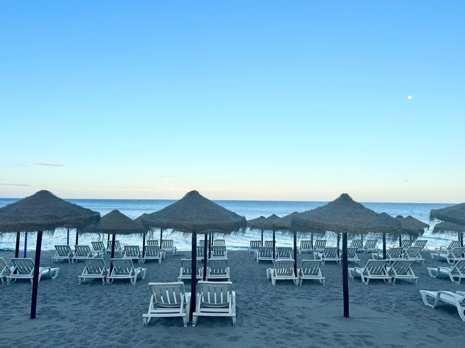 Costa Del Sol Seaside Studio - 5 Mins From Beach Fuengirola Extérieur photo