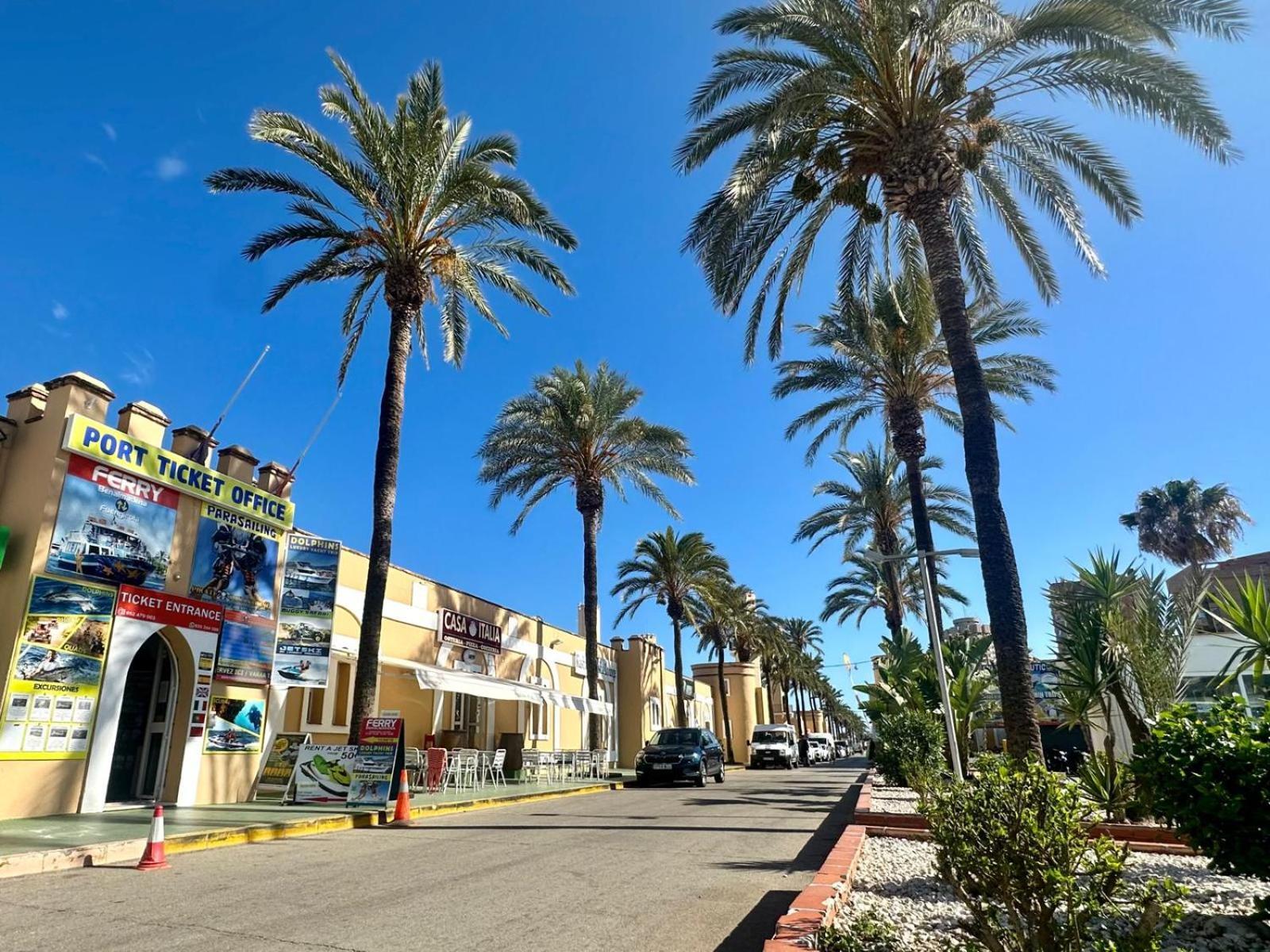 Costa Del Sol Seaside Studio - 5 Mins From Beach Fuengirola Extérieur photo