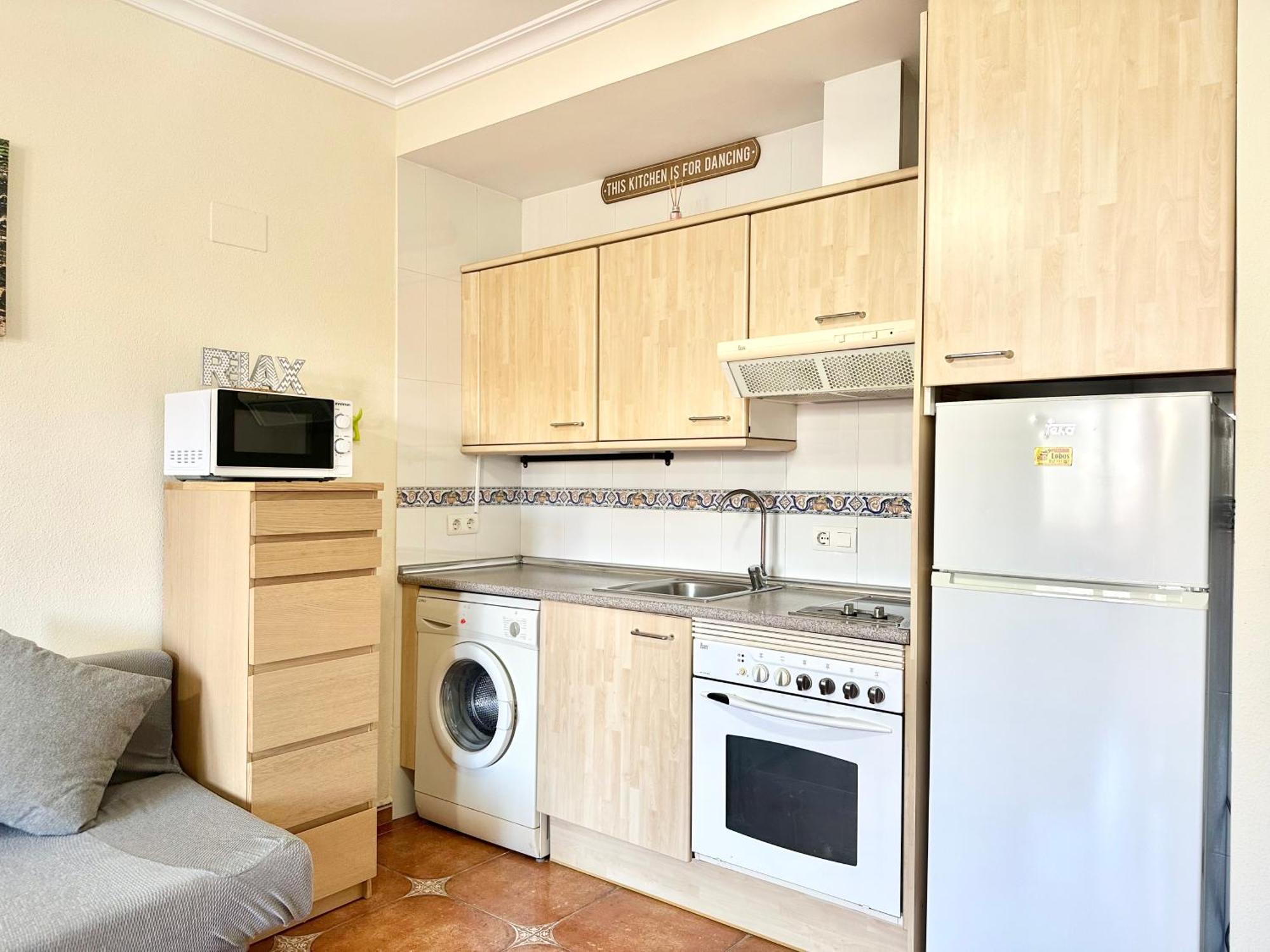 Costa Del Sol Seaside Studio - 5 Mins From Beach Fuengirola Extérieur photo